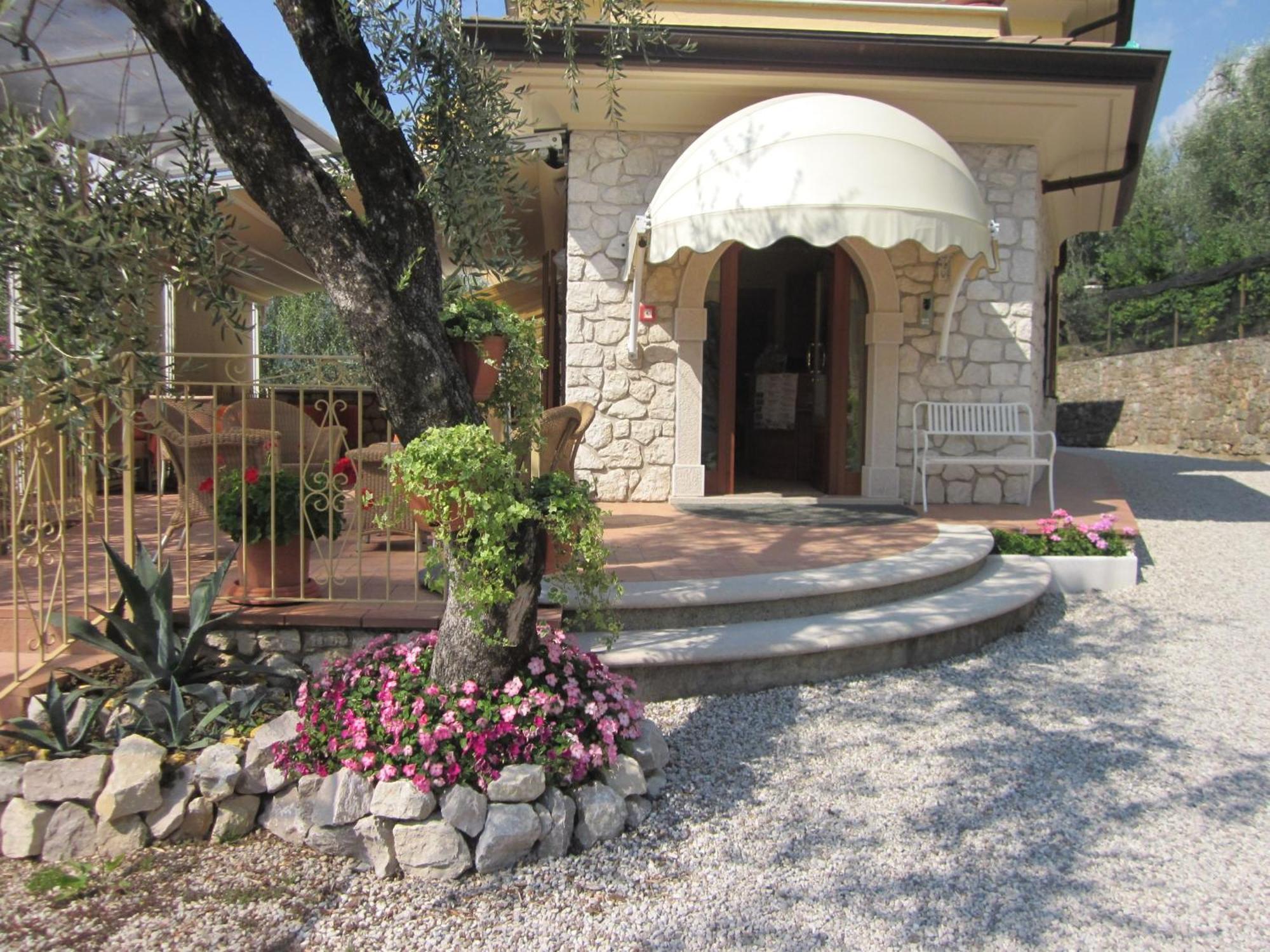 Residence Casa Maria Assenza di Brenzone Exteriér fotografie
