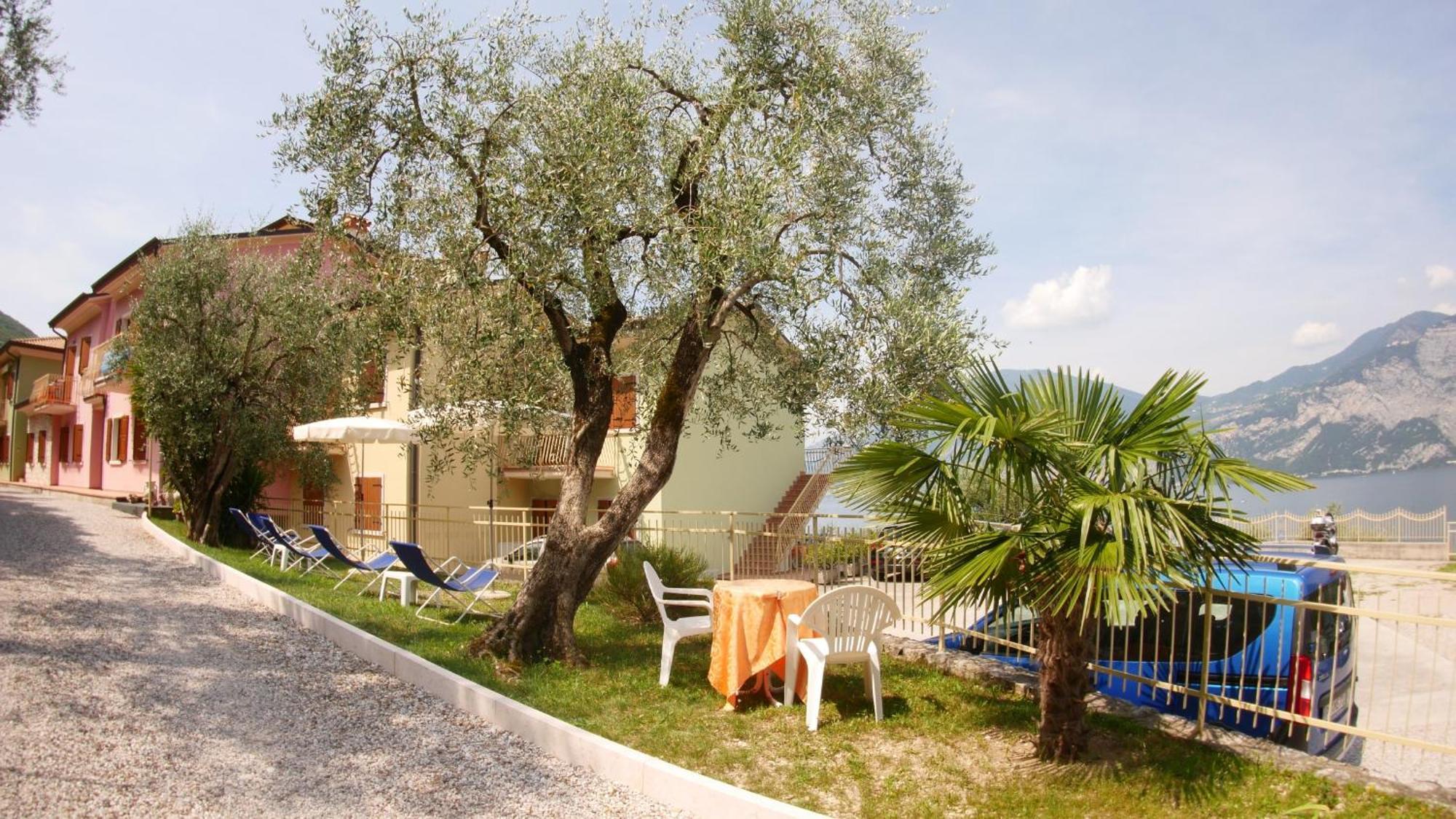Residence Casa Maria Assenza di Brenzone Exteriér fotografie